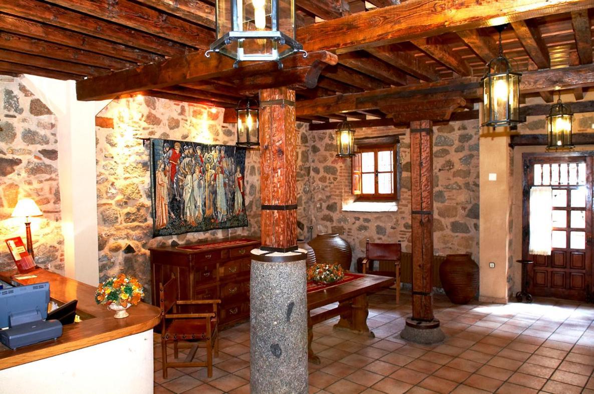 Cancelas Hotel Àvila