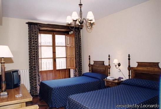 Cancelas Hotel 3*