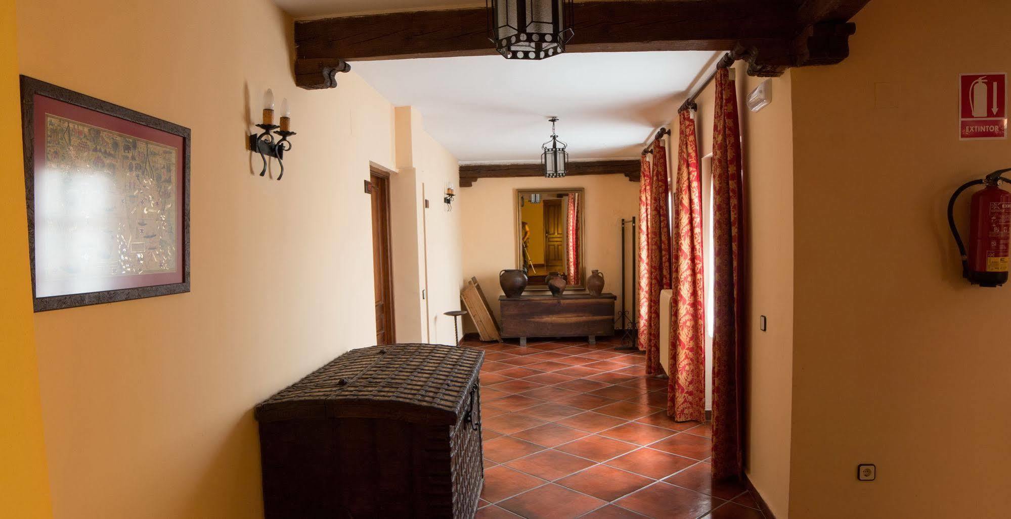 Hotel Cancelas 3*