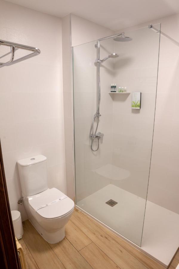 Cancelas Hotel Avila